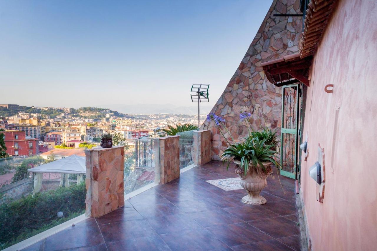 Vesuvio Rooftop, Host Apartment